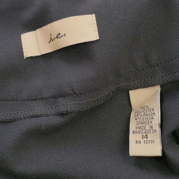 NWT i.e Full Length Black Skirt, size 14 - Picture 4 of 6